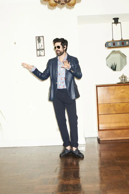 BandOfOutsiders_003_1366.450x675.JPG
