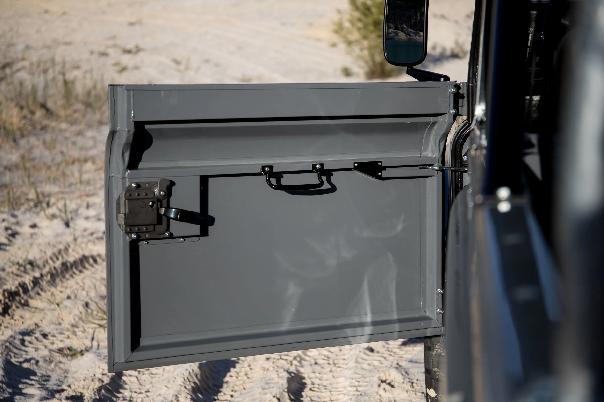 Coolnvintage Land Rover D90-46.jpg
