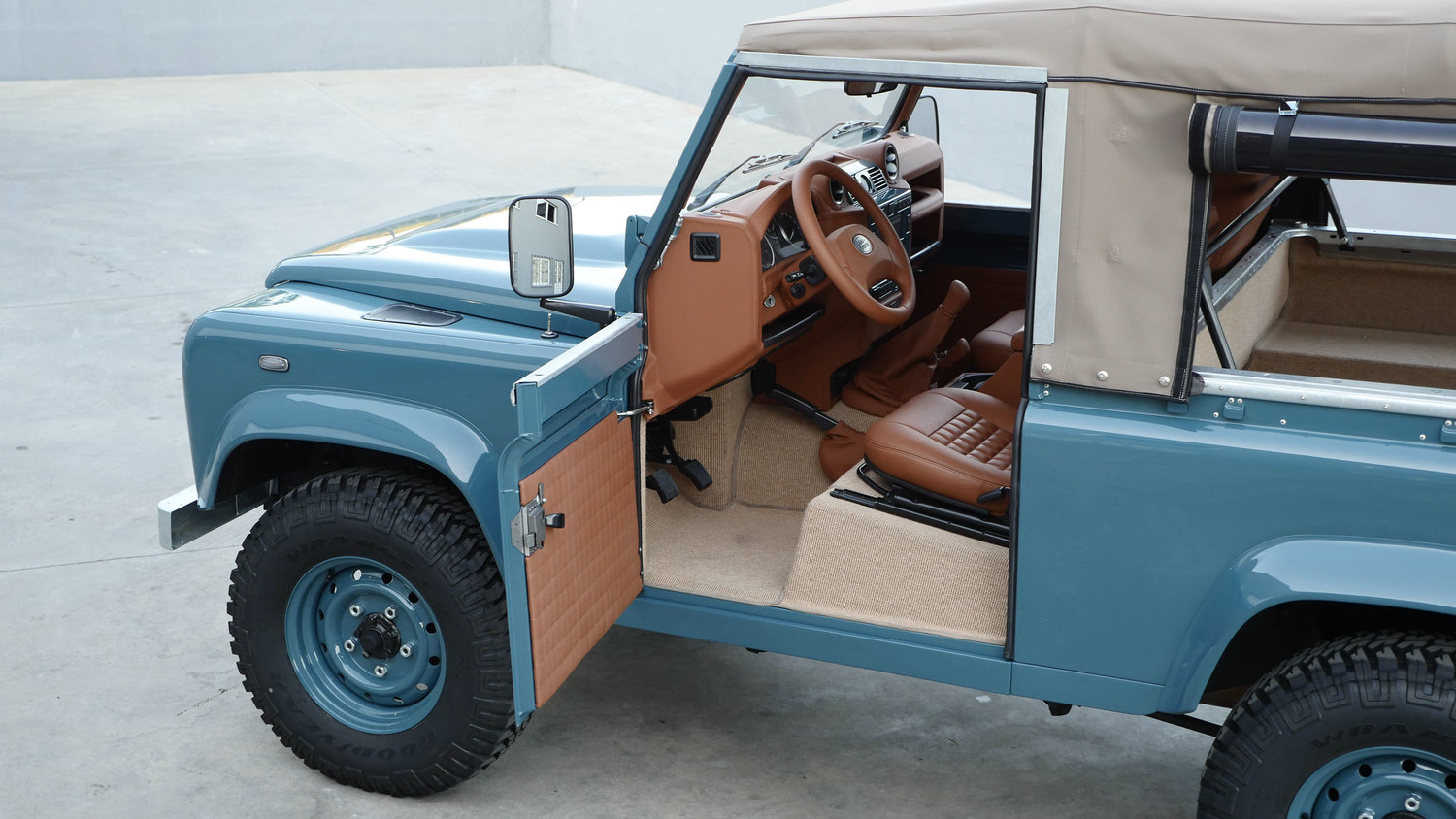 Land Rover Defender 90 Heritage Marine Blue Cool Vintage Land Rover Defender 90 Heritage Marine Blue Cool Vintage
