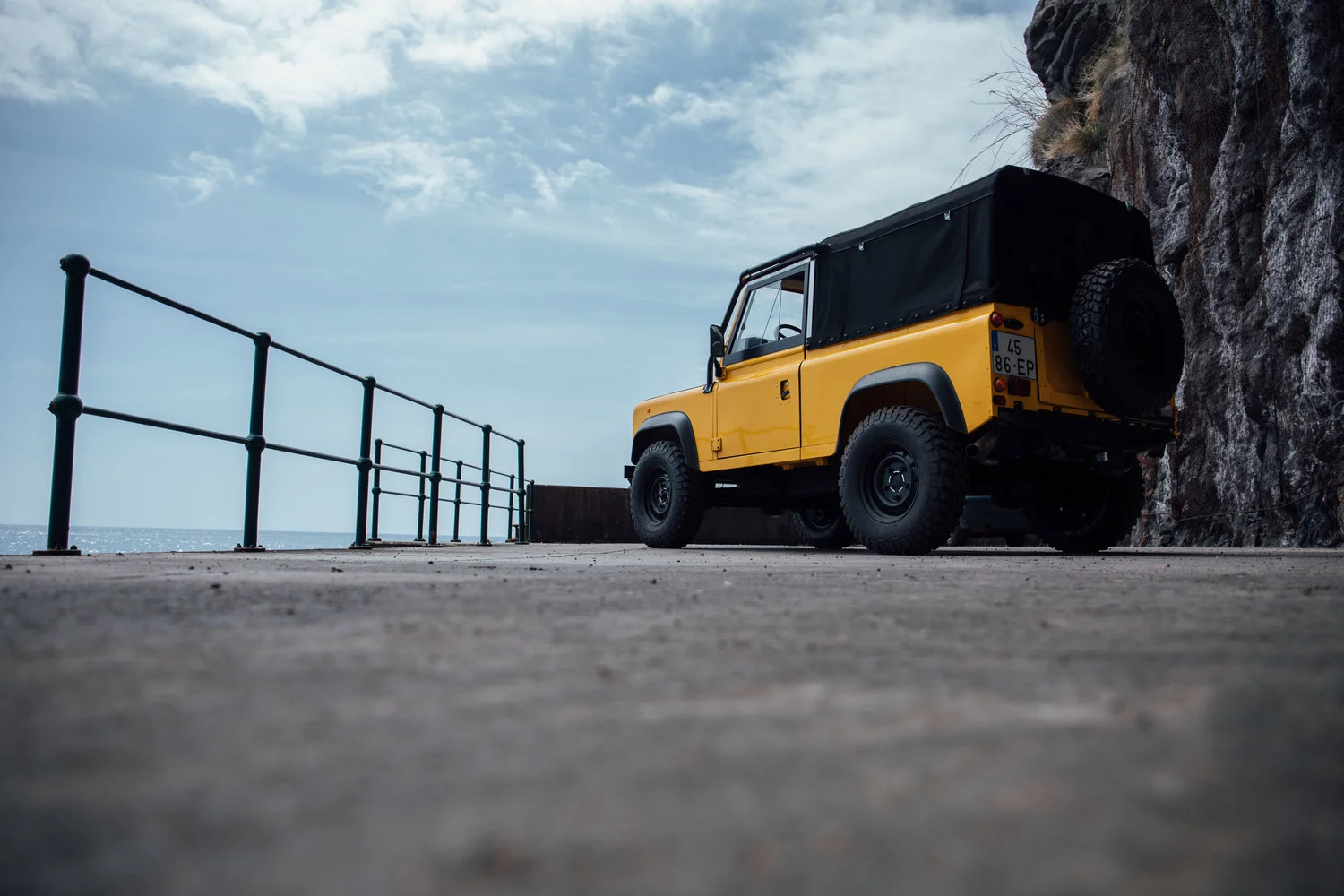 Coolnvintage+Land+Rover+D90+(30+of+69).jpg