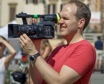 Edward Schmidt shooting Second Unit footage