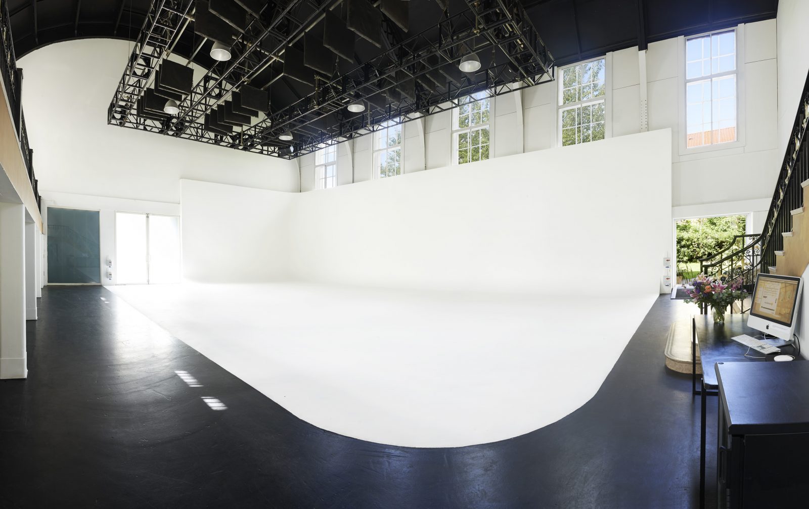 Sunbeam-Studio-One-London-panoramic-1600x1007.jpg