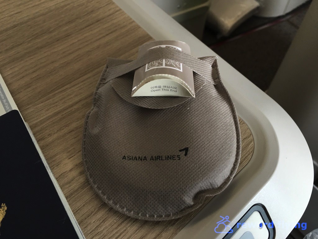 Amenity kit