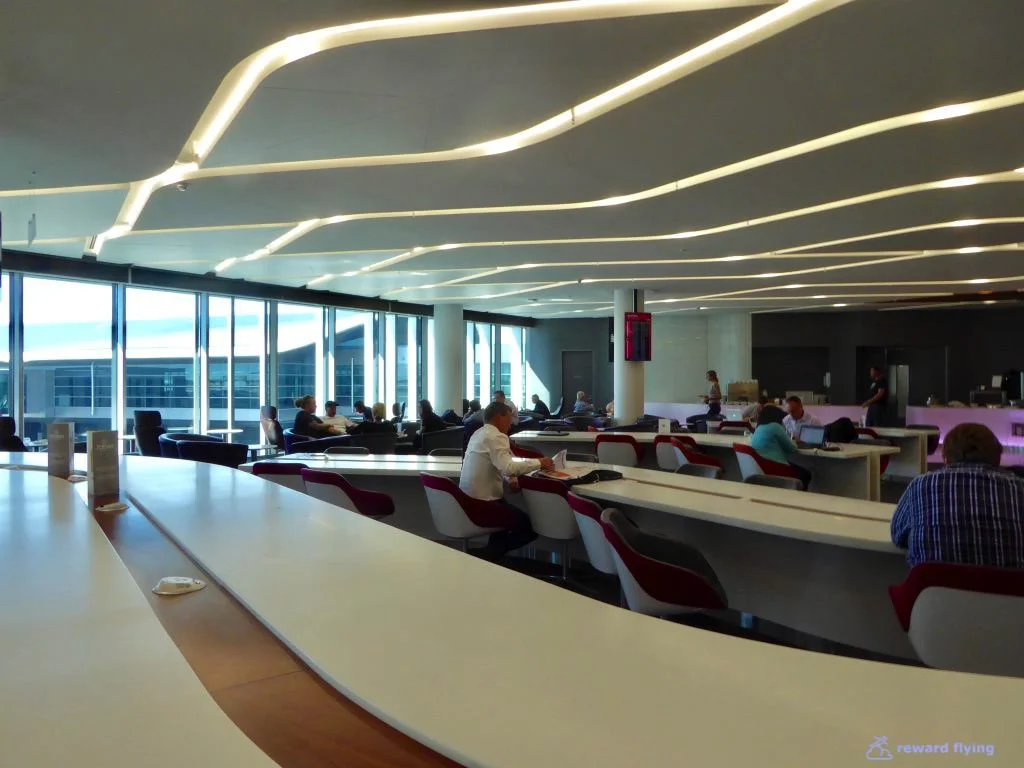 VA694 Lounge 1.jpg