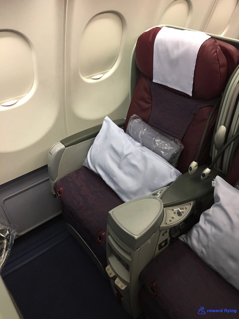 CI - China Airlines - 6 row cabin