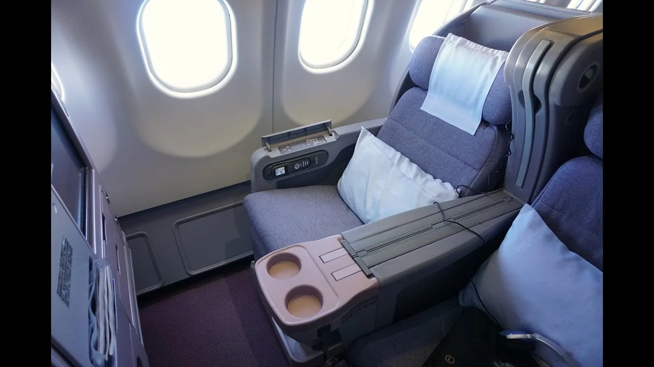 CI - China Airlines 5-row cabin
