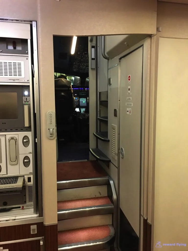 SQ25-1 Cabin 3.jpg