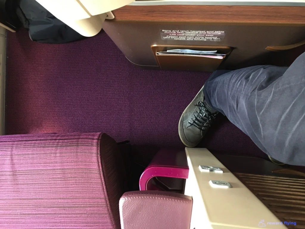 TG404 Seat 8.jpg