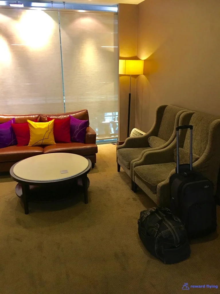 BKKRFL Room Priv 1.jpg