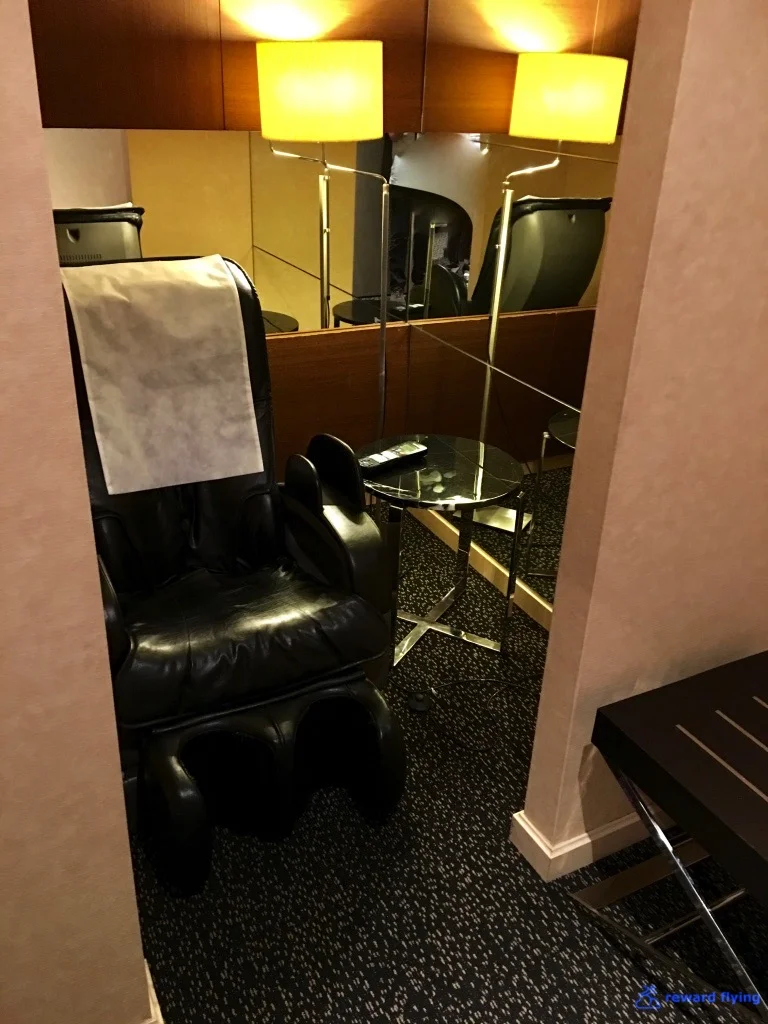 BKKRFL Room Rest 3.jpg