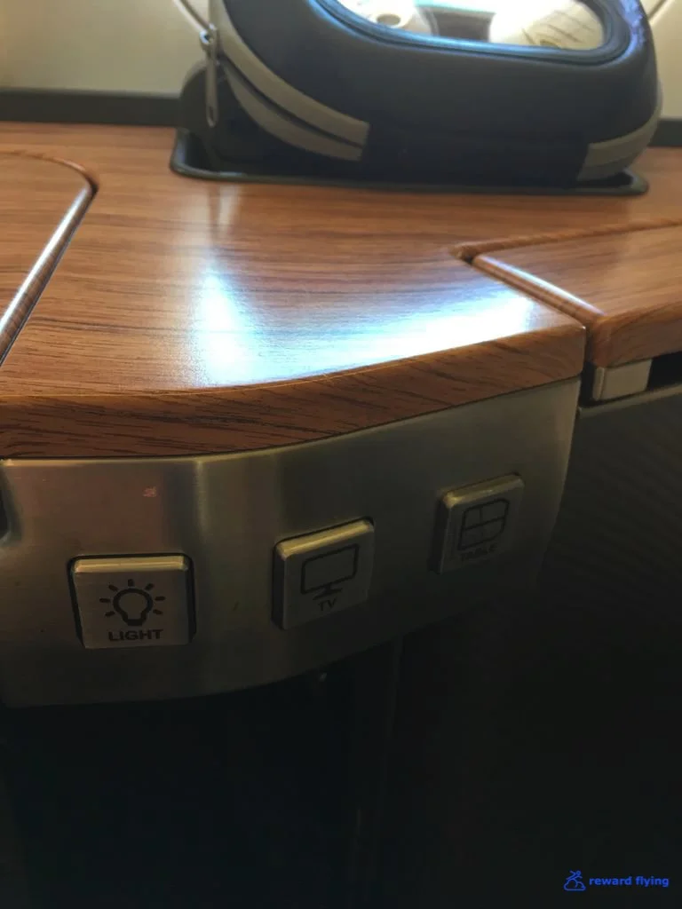 AA72 Seat 5.jpg