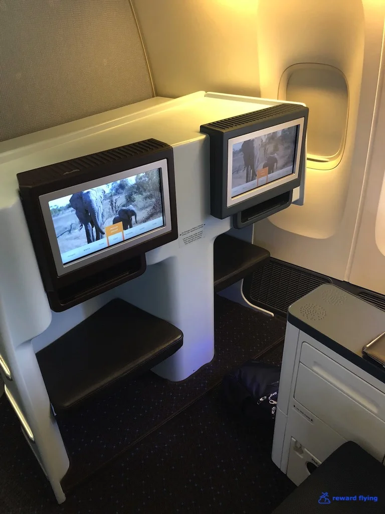KLM835 Seat 6HK Monitor.jpg