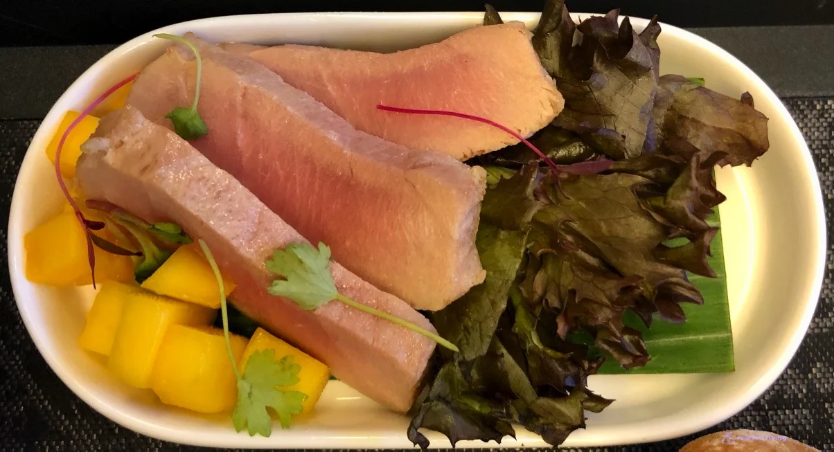 KLM835 Food App.jpg