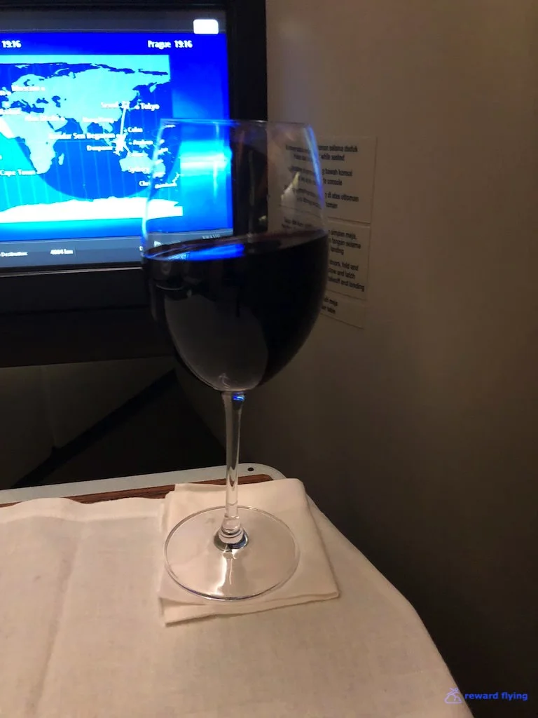 GA870 Bev Wine 1.jpg