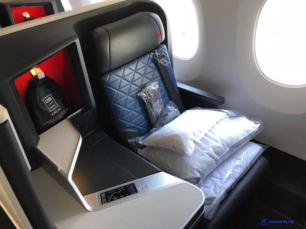 DL158 Seat 2.jpg