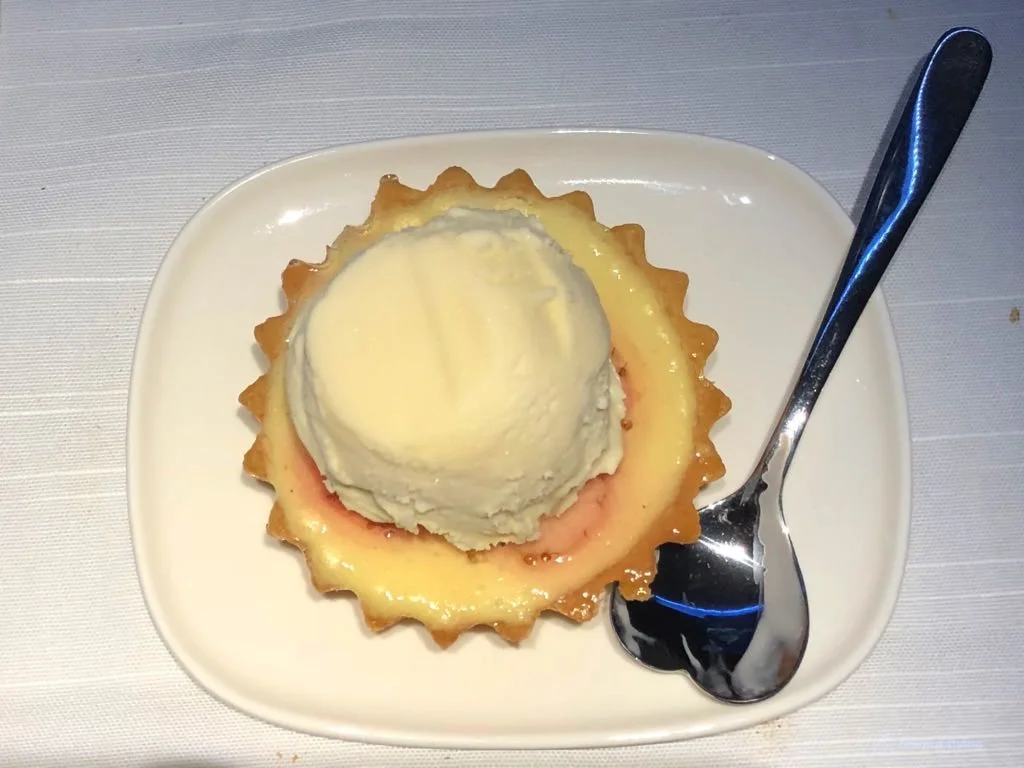 DL158 Food Main Des 2.jpg