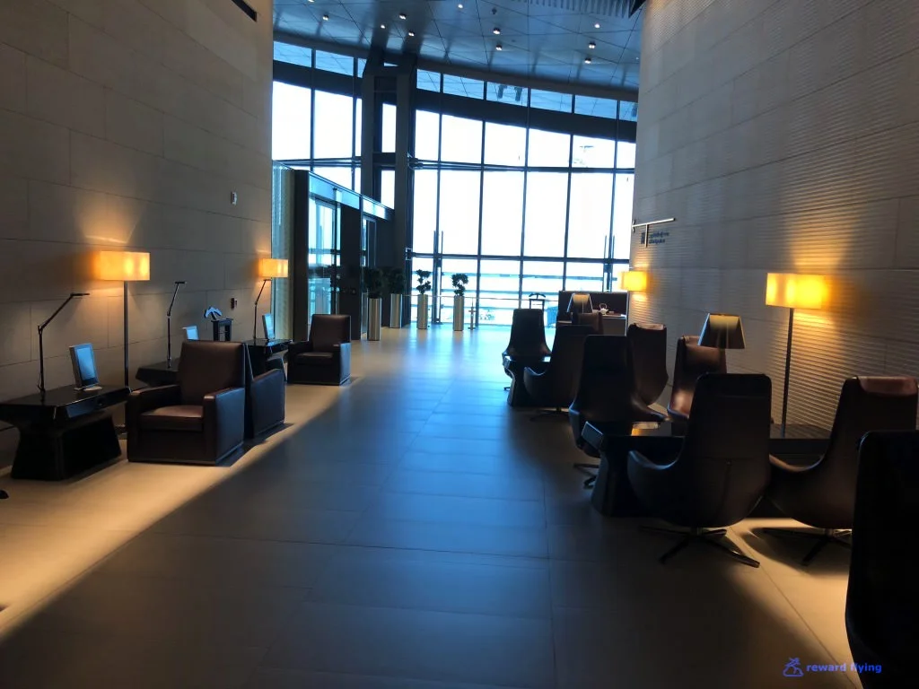 QR DOH FCL Room 2.jpg