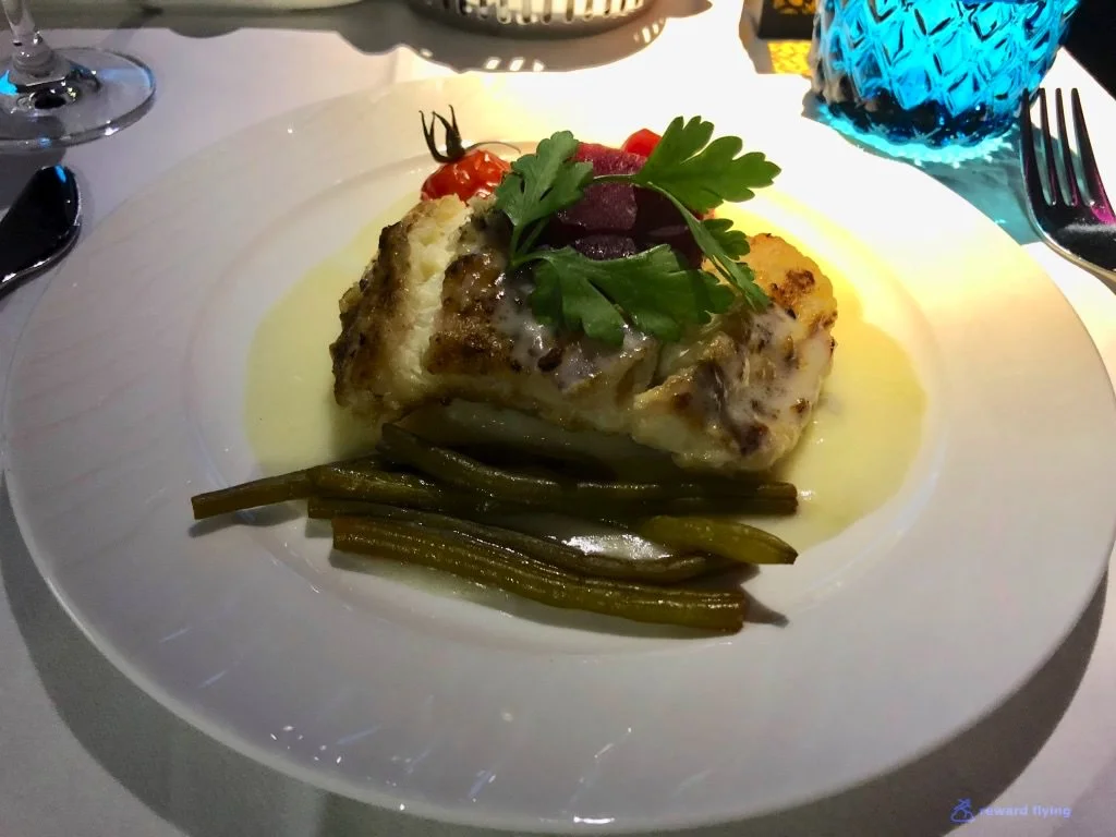 QR908 Food Main 4.jpg