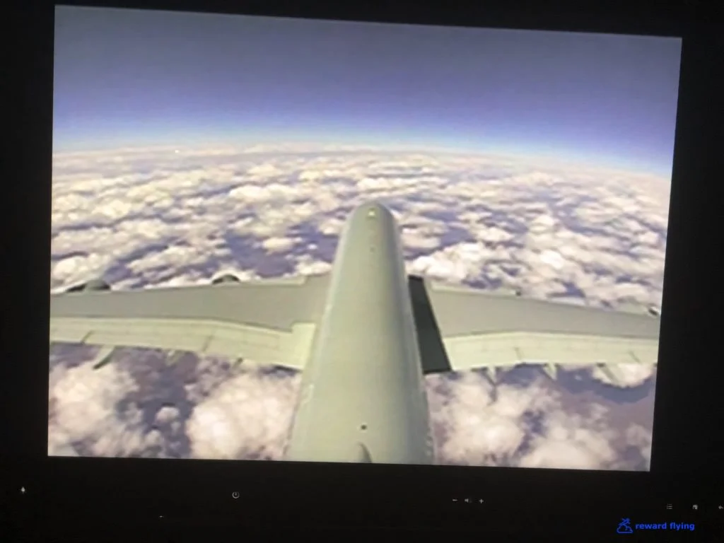 QR908 Scenic L1.jpg
