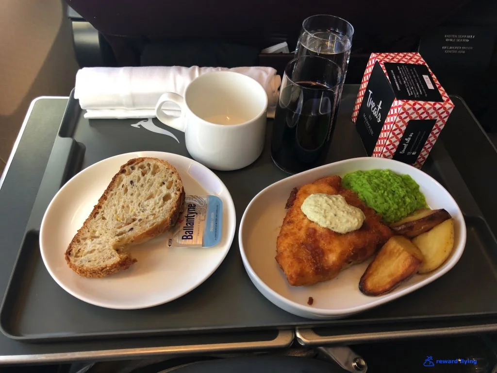 QF926 Food Main 1.jpg