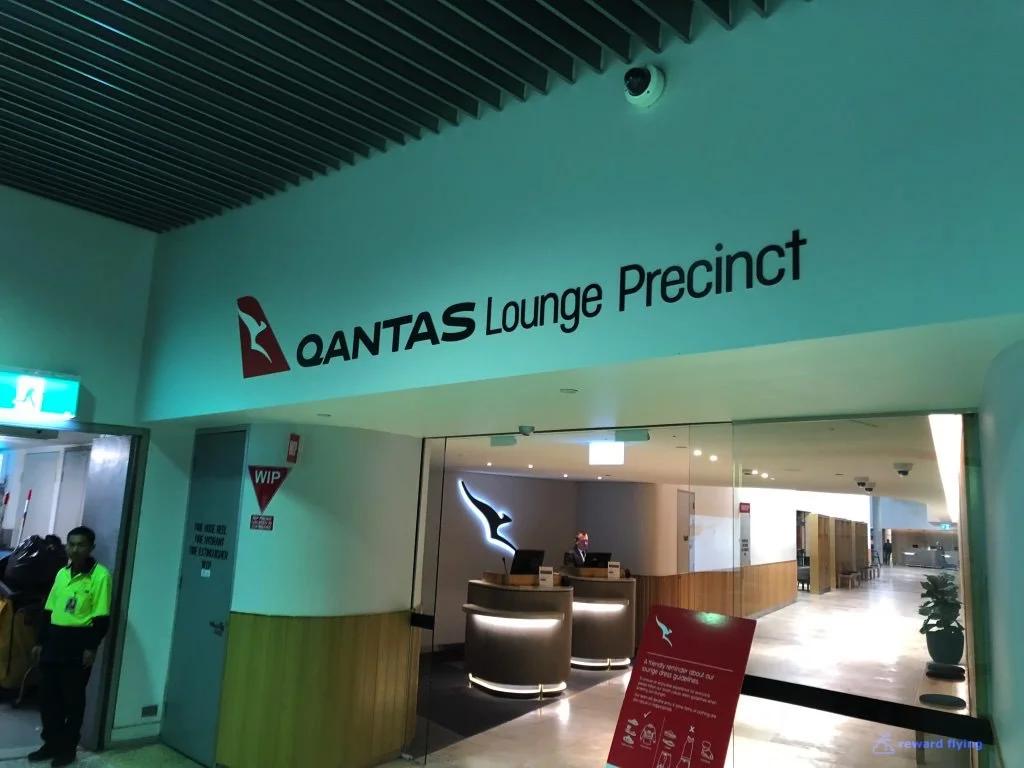 QF906 Lge 1.jpg