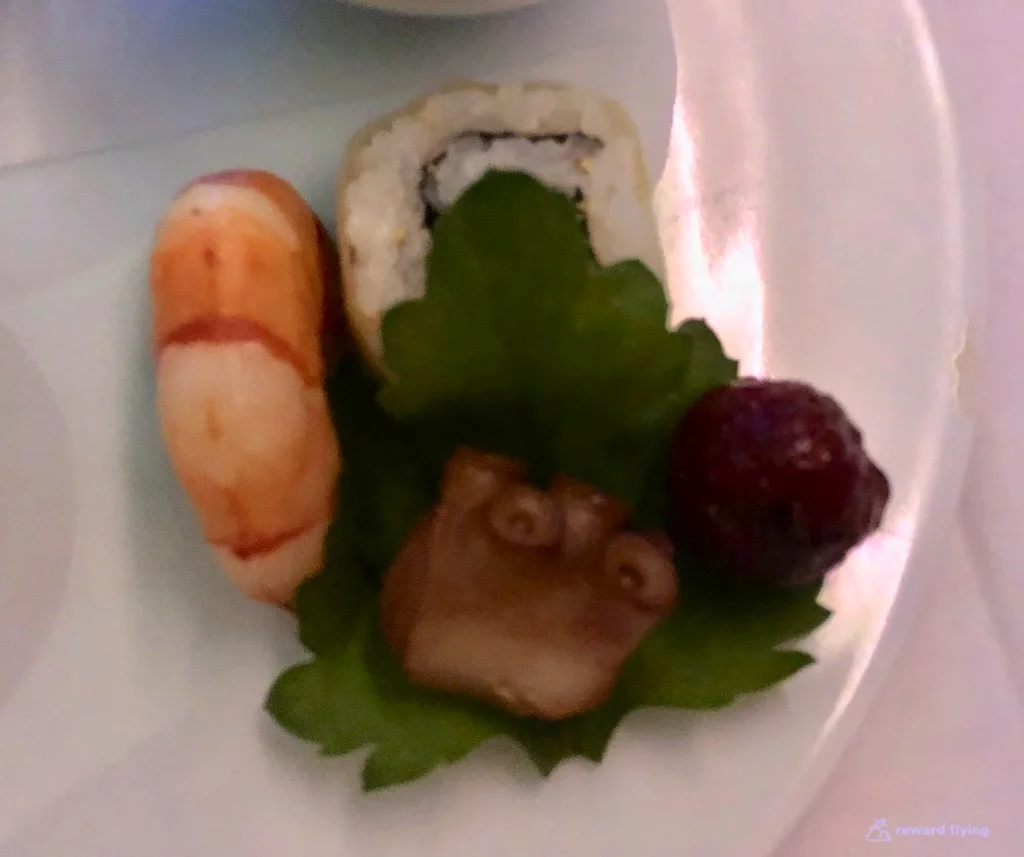SQ806 Food Sushi 2.jpg