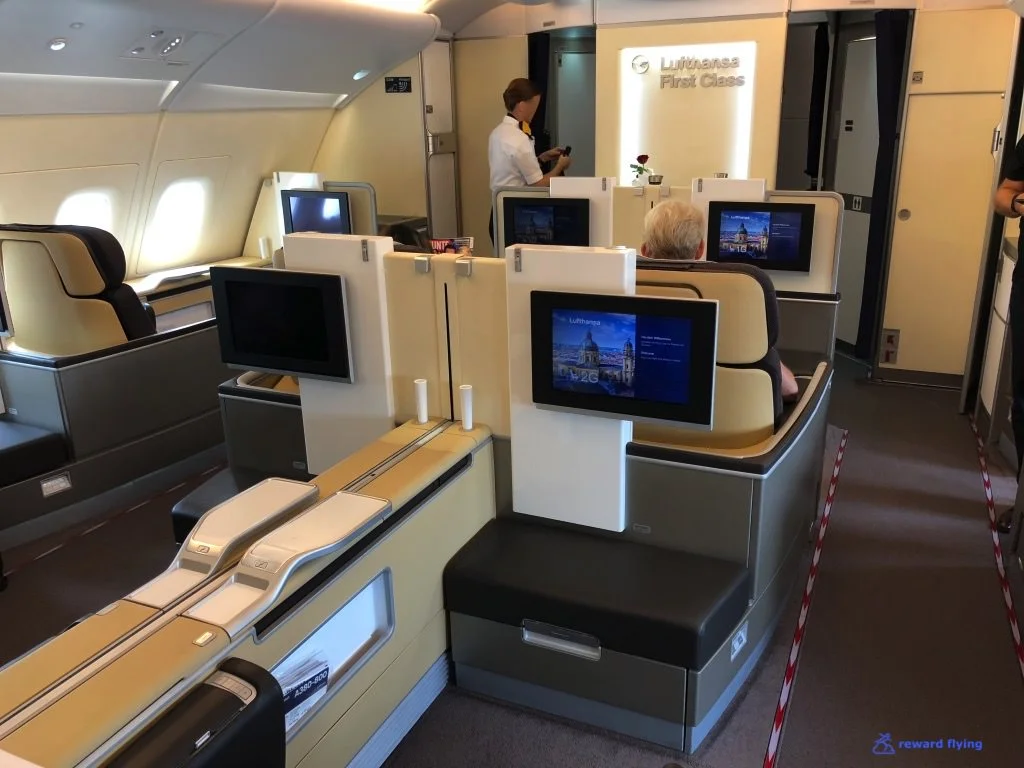 LH723 Cabin 1.jpg