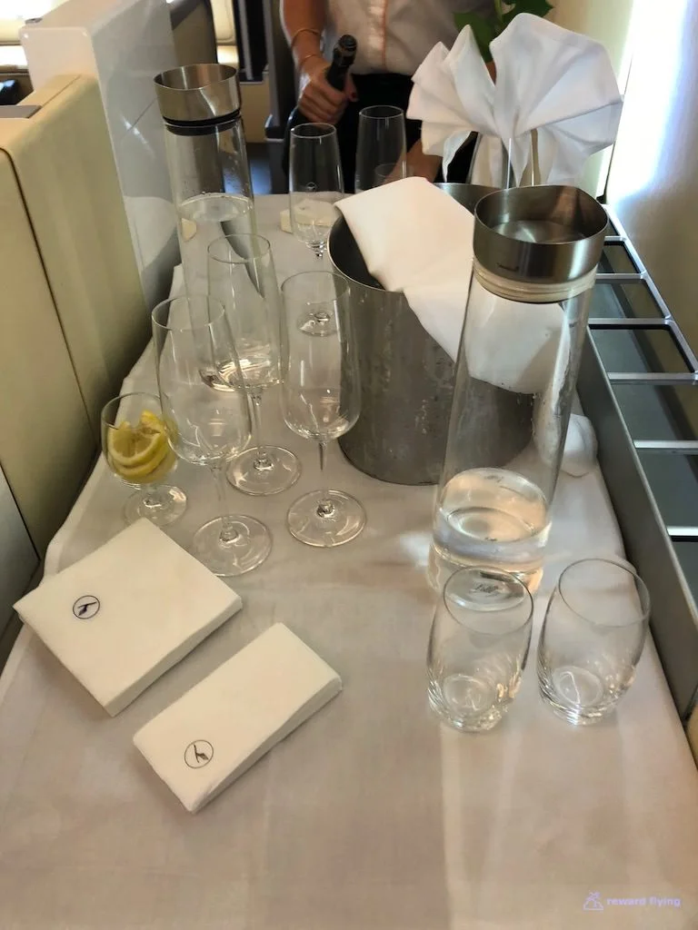 LH723 Cabin 8.jpg