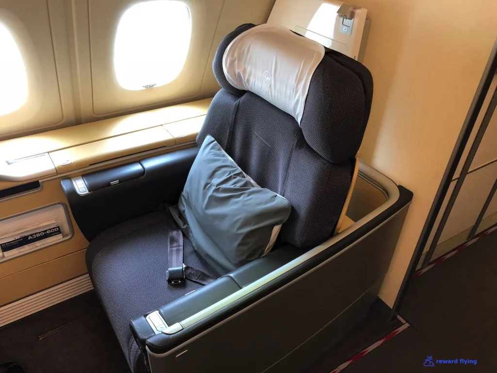 LH723 Seat 1.jpg