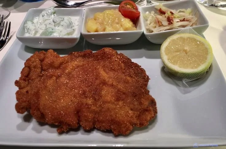 LHFCL Meal 3.jpg