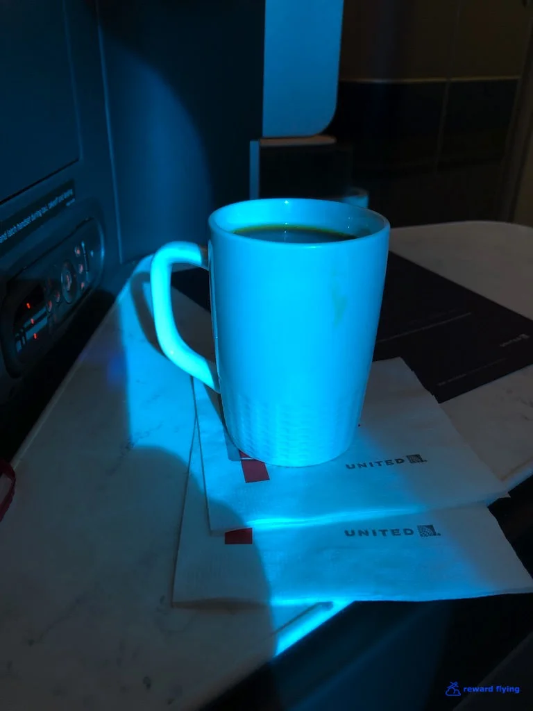 UA2418 Coffe Cup.jpg