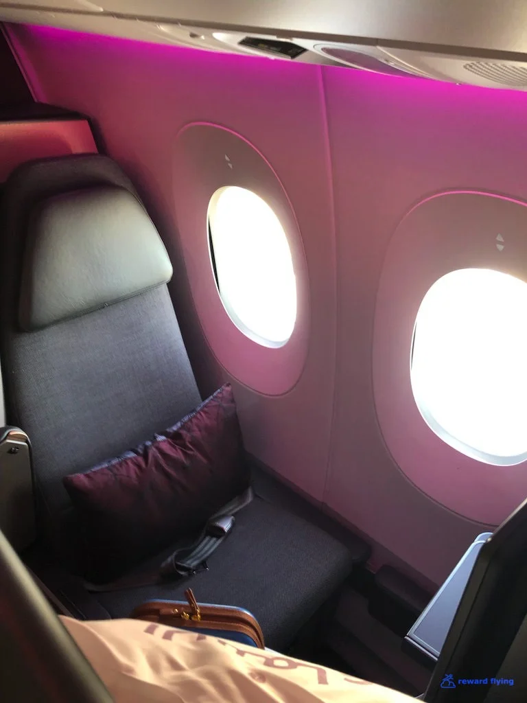 QR944 Seat 2.jpg
