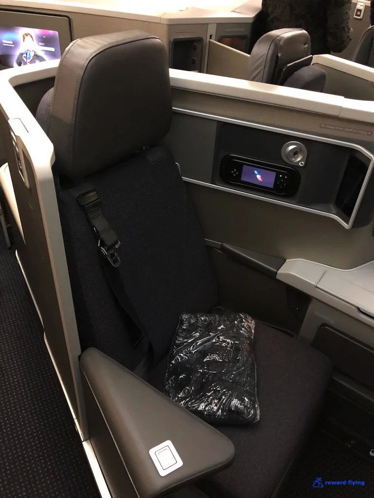 AA2300 Seat FF 1.jpg