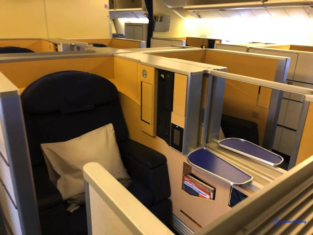 NH111 Cabin 1.jpg