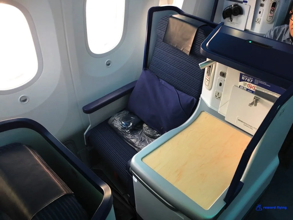 NH859 Seat 1.jpg