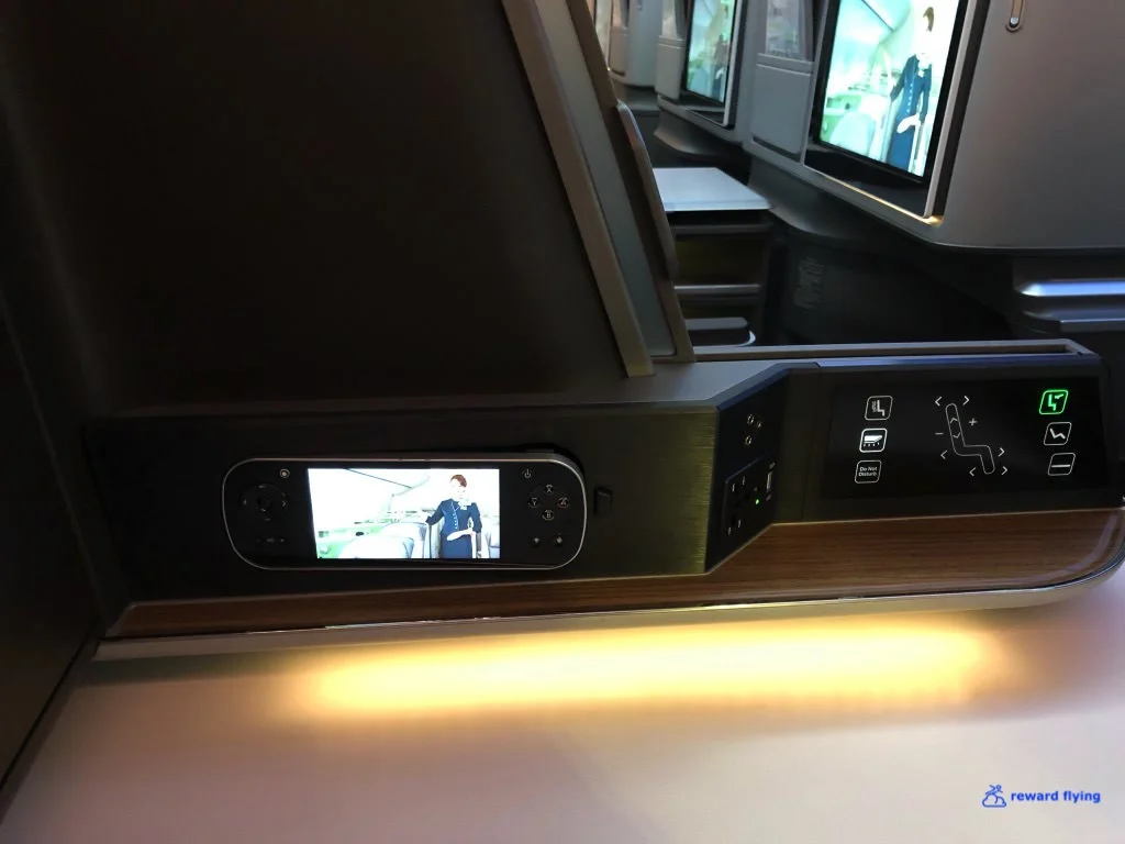 BR872 Seat Table.jpg