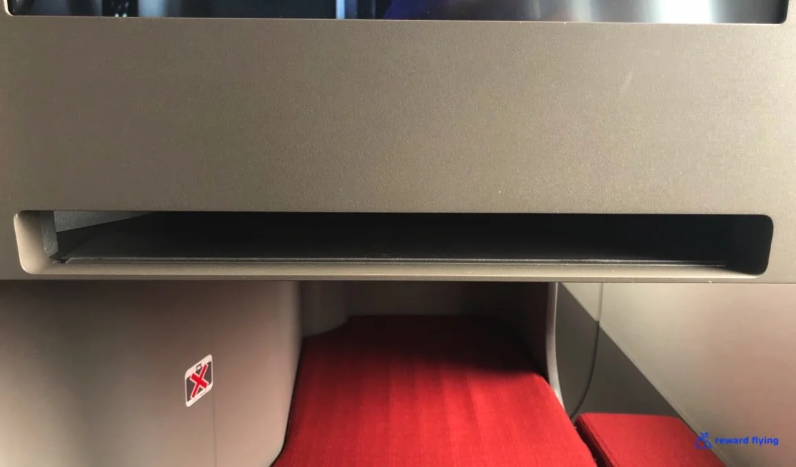 HX253 Seat 5.jpg