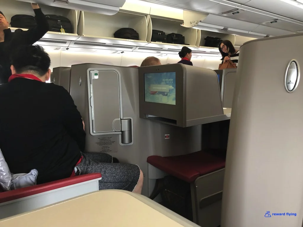 HX253 Seat 16 Priv.jpg