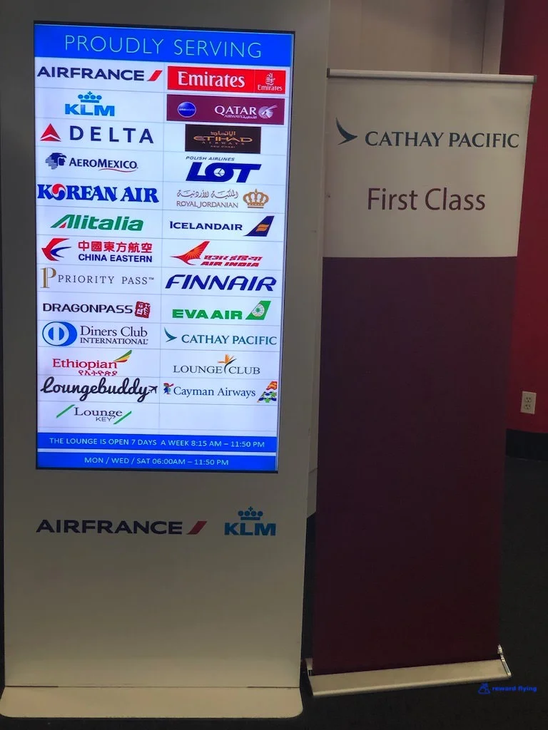 CX807 Lounge 2.jpg