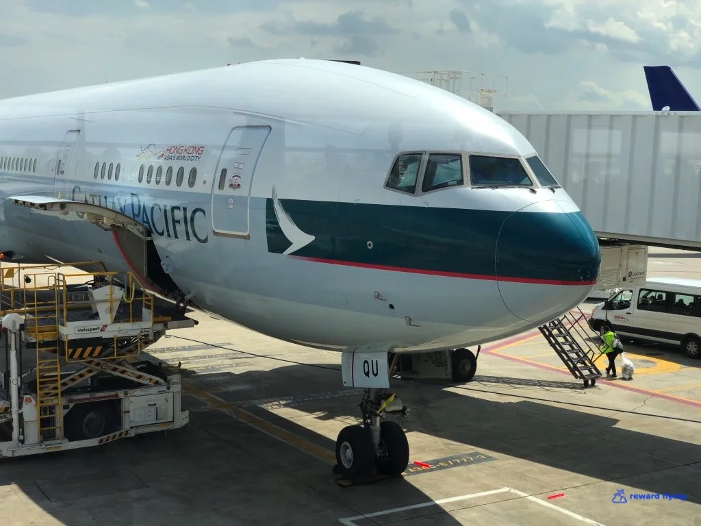 CX807 Plane 2.jpg