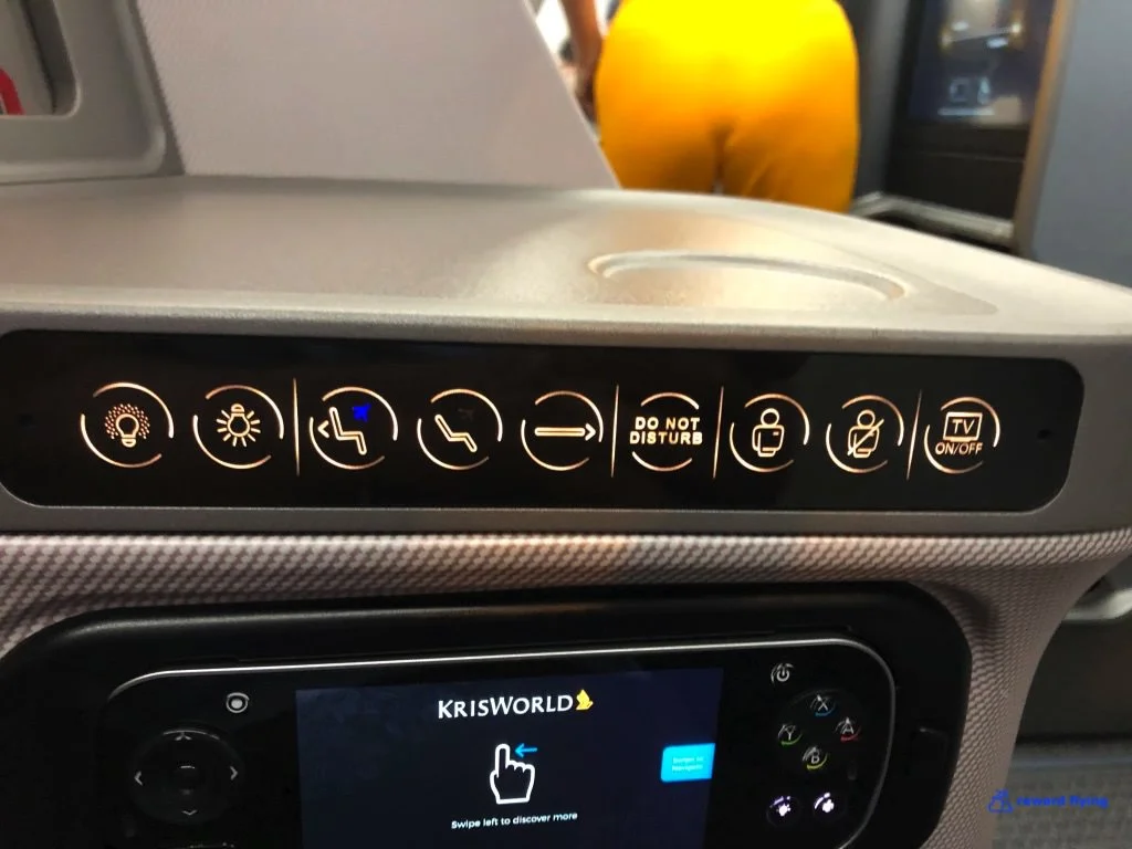 SQ983 Seat 8.jpg