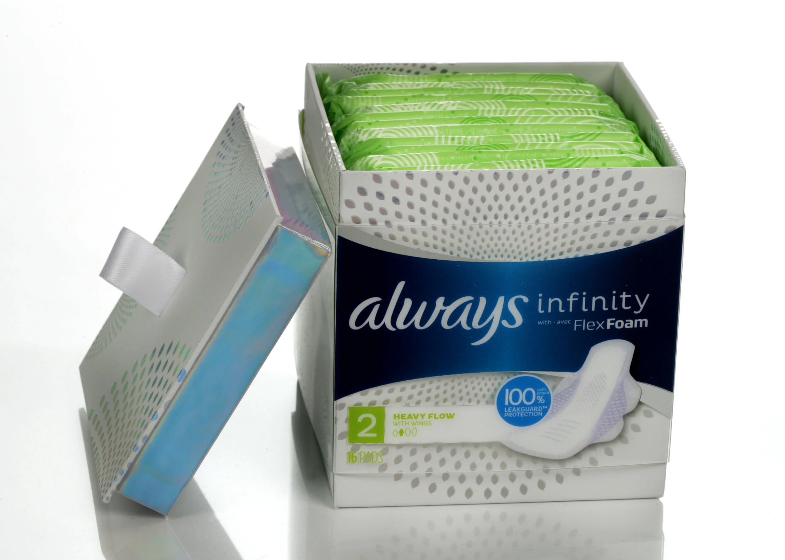   Procter &amp; Gamble    Speculative concepts for the Always Infinity brand; incorporating special finishes, high end materials, and unique open/close features.     Procter &amp; Gamble used these concepts for R&amp;D purposes only, and moved to pro