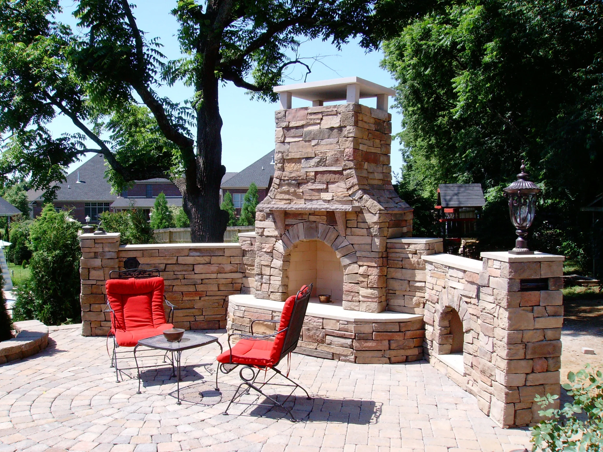 Fireplace Finley 3.JPG