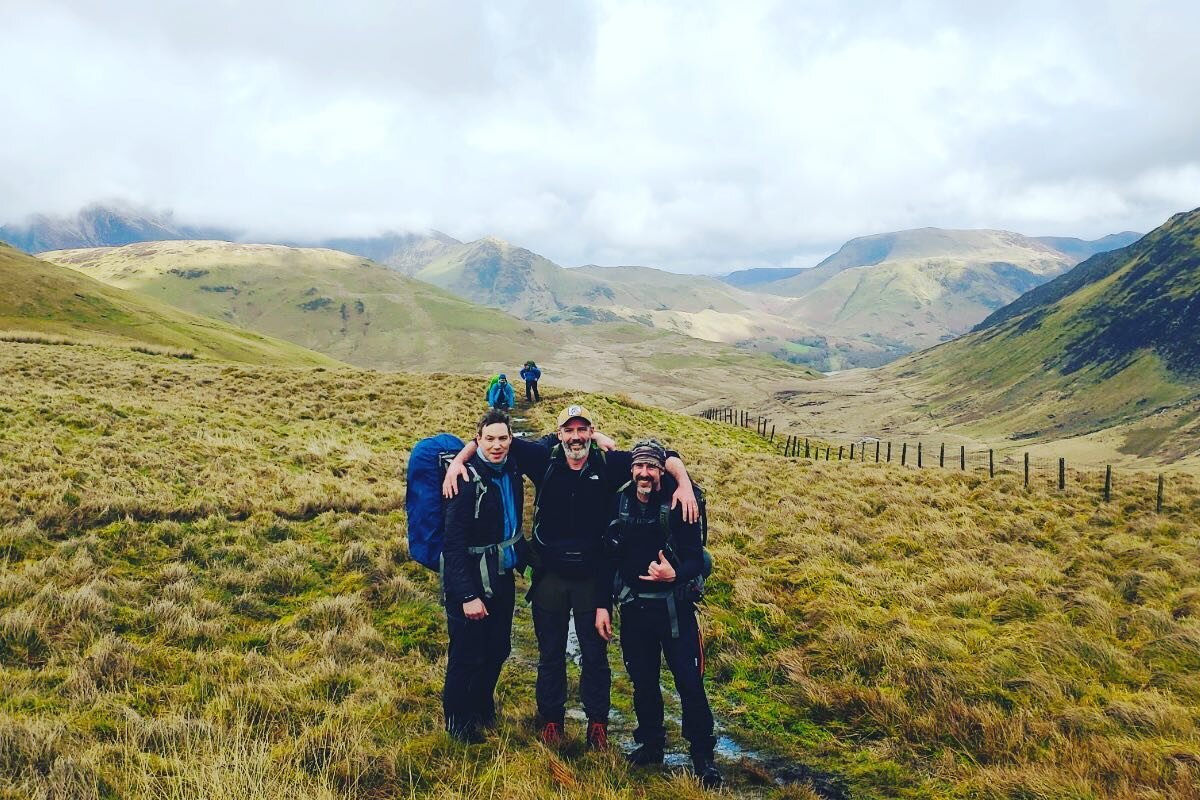 Best crew! #hikingculture #hikingfriends #ennerdale #thelakedistrict #hikinguk #survivorpaddy