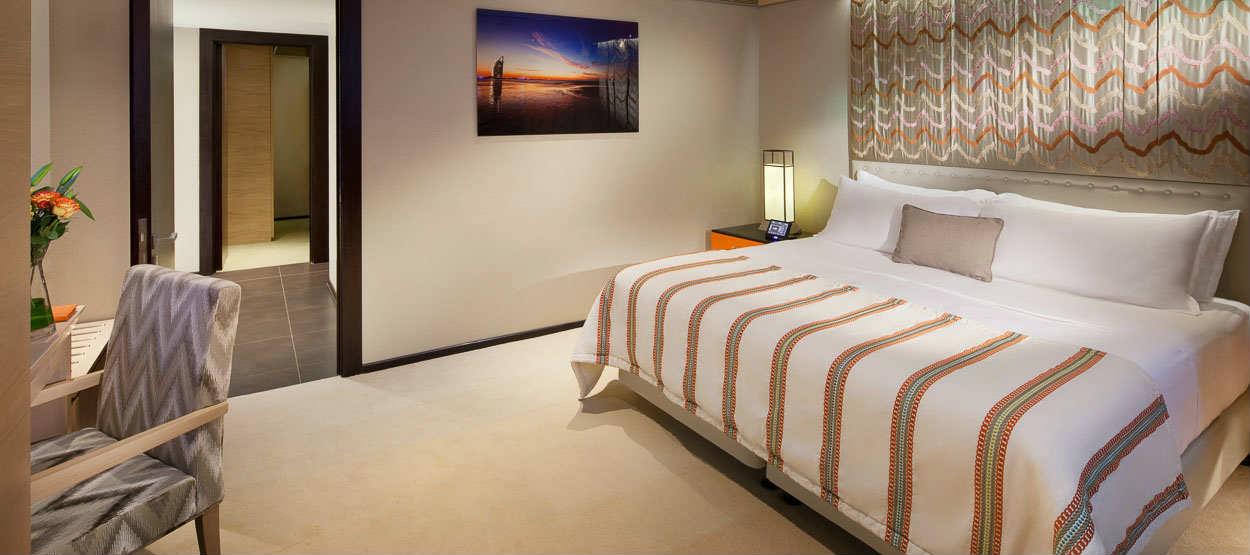 Pixelesque Photography in Acrylic in Jumeirah Beach Hotel