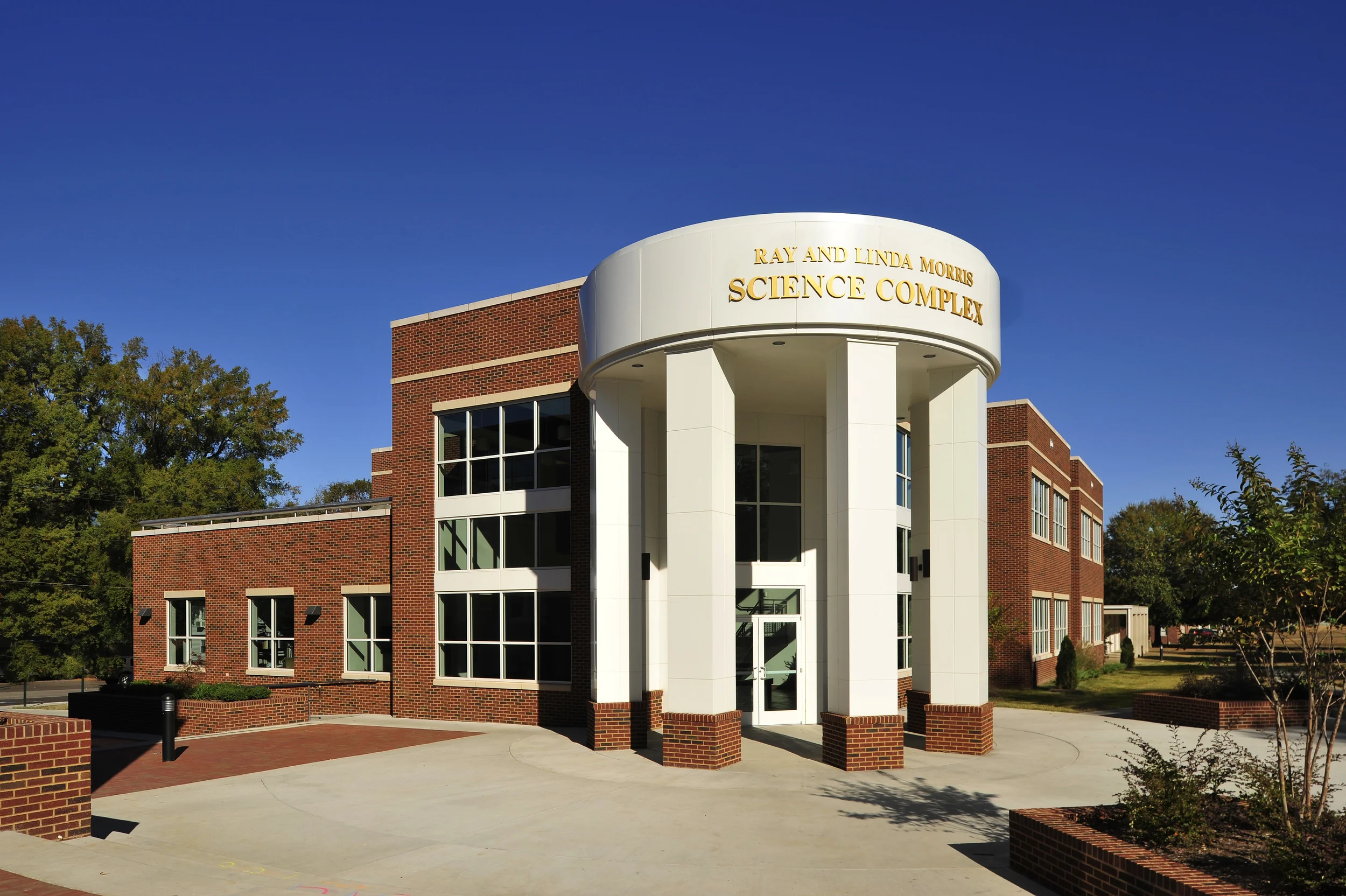 Ray and Linda Morris Science Complex.JPG