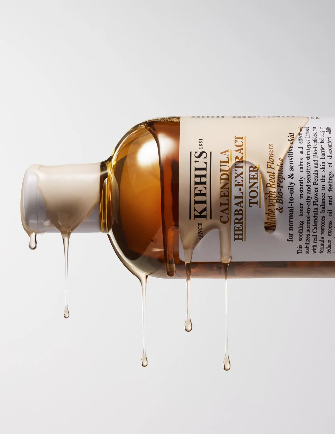 KIE-2026-JUNE-FF-50OFF-TEXTURE-CALENDULA-TONER_119_DRIP-OPT_v4_QC_R300.jpg