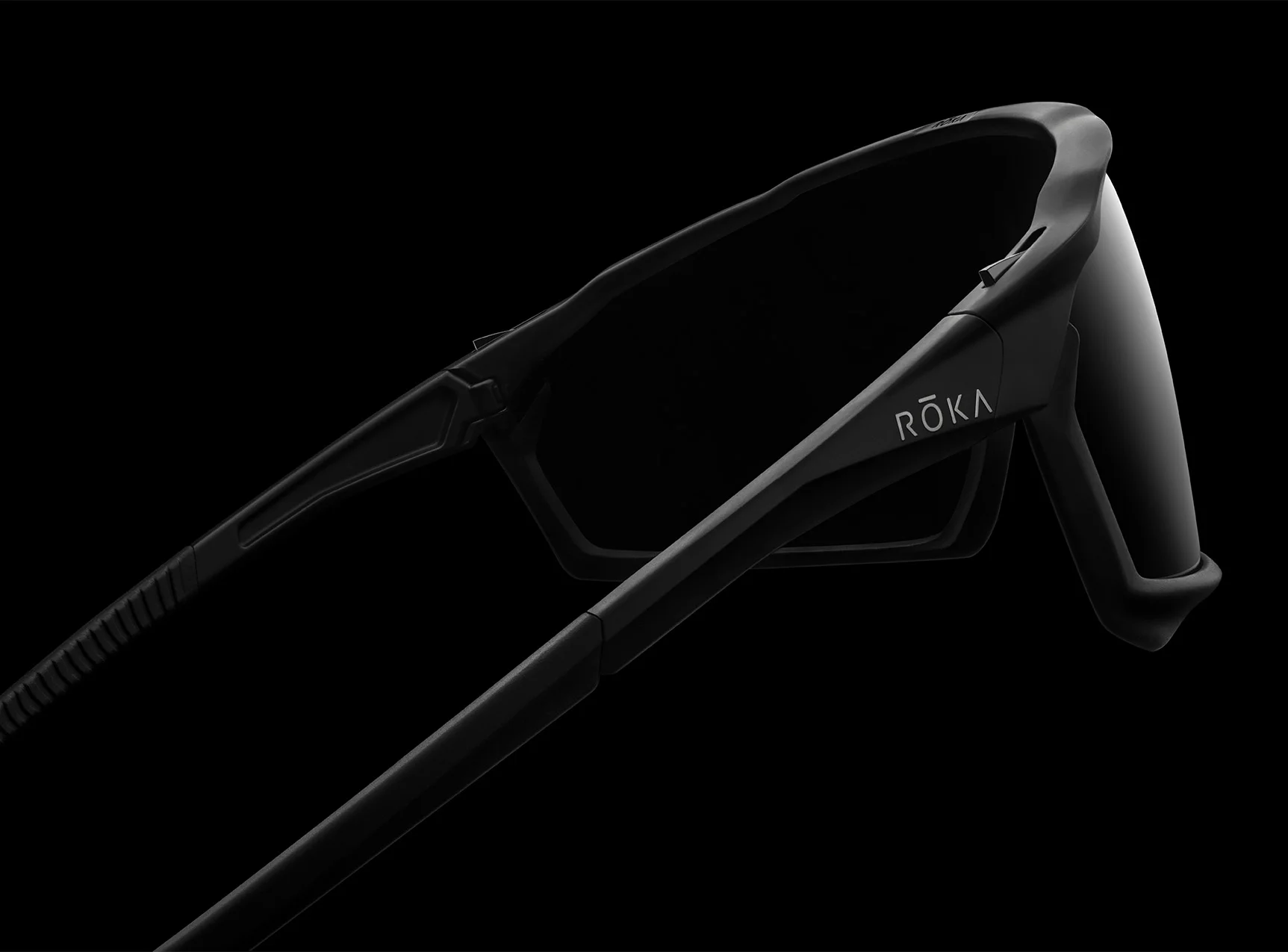 18-03 1262-05A dgn roka apex elevated CP-1 matte black carbon.jpg