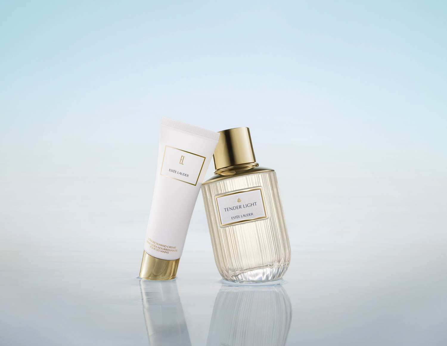 SP22_Luxury_HandCream_DG_LINKSELLING_SKY_STILL_3_R_REL.jpg