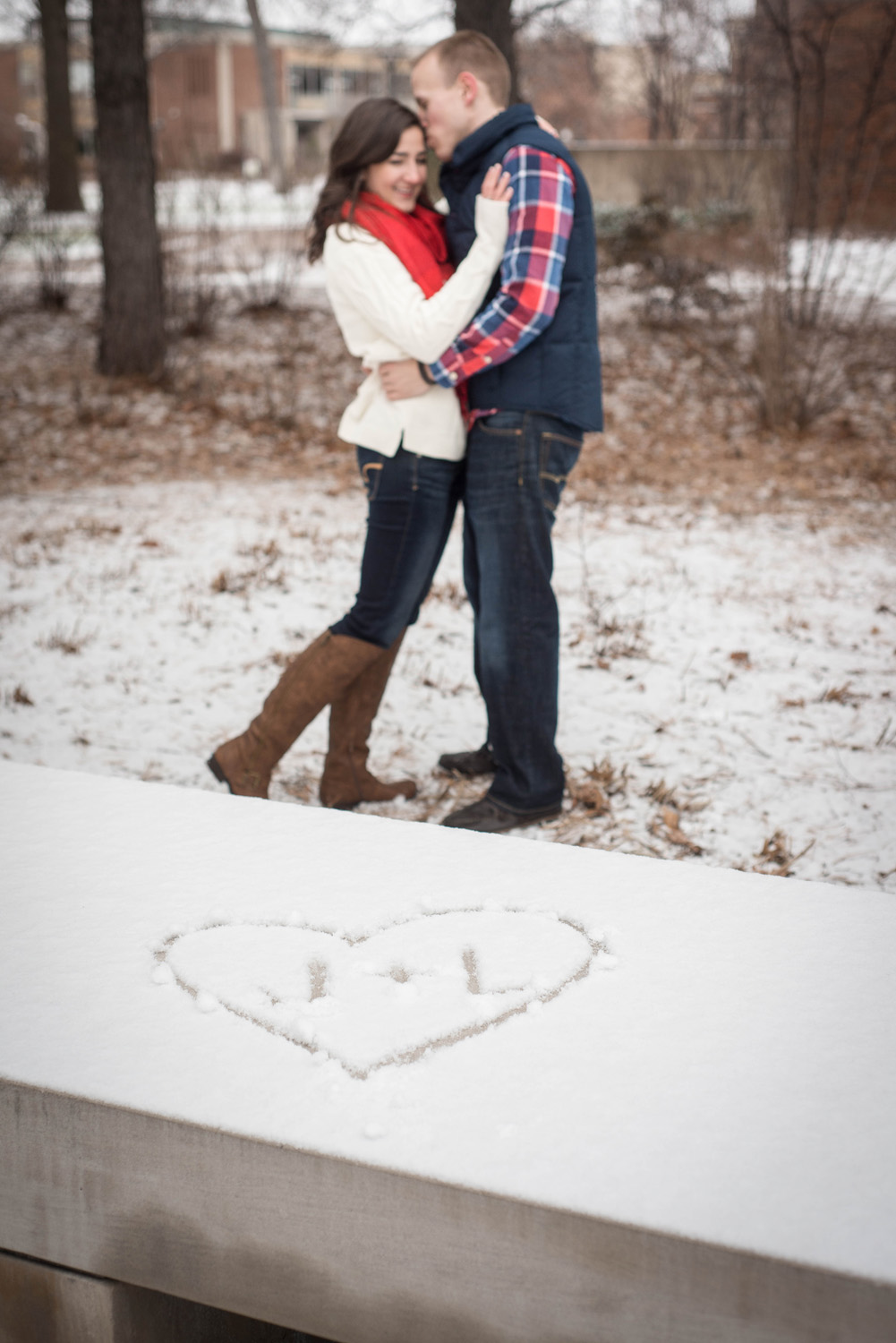 St. Paul engagement photos heart and snuggling photo
